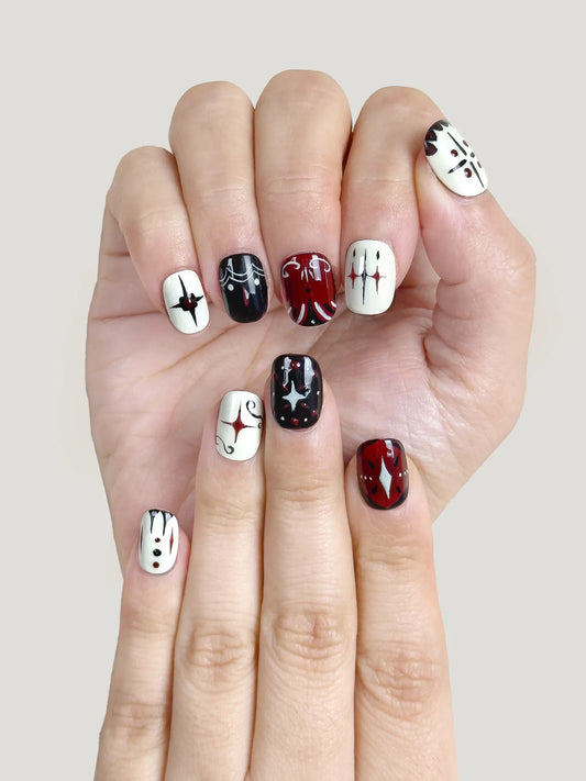 Earthen Glyphs nail hand 01 - JOYOYSY handcrafted press-on nails