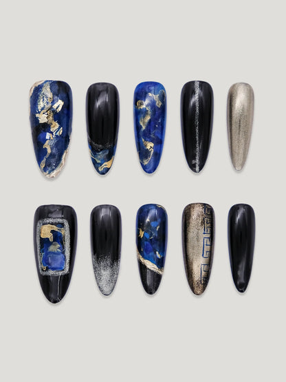 Black Gold Mystery front - JOYOYSY handcrafted press-on nails