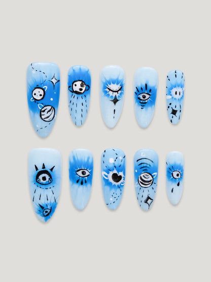 Devil eyes front - JOYOYSY handcrafted press-on nails