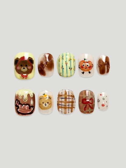 Honey Pot Bear front - JOYOYSY handcrafted press-on nails