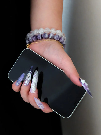 Purple Majesty nail hand 03